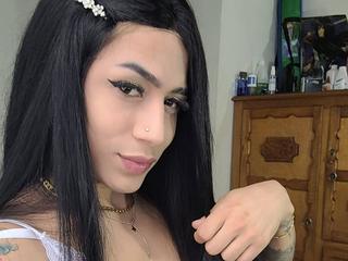 Hot sexy transsexual cam show xhellendbeautyx0