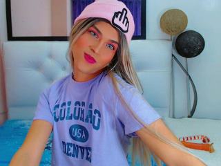 Sexy cam tgirl fuck vanitycastxx