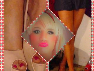 Gorgeous live tgirl sex cam TsLegs4days